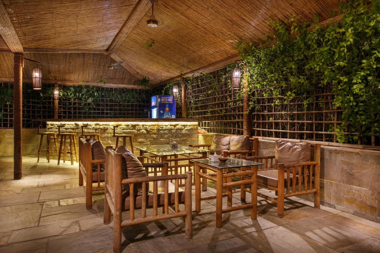 Green Mansions Jungle Resort Sauraha Ngoại thất bức ảnh